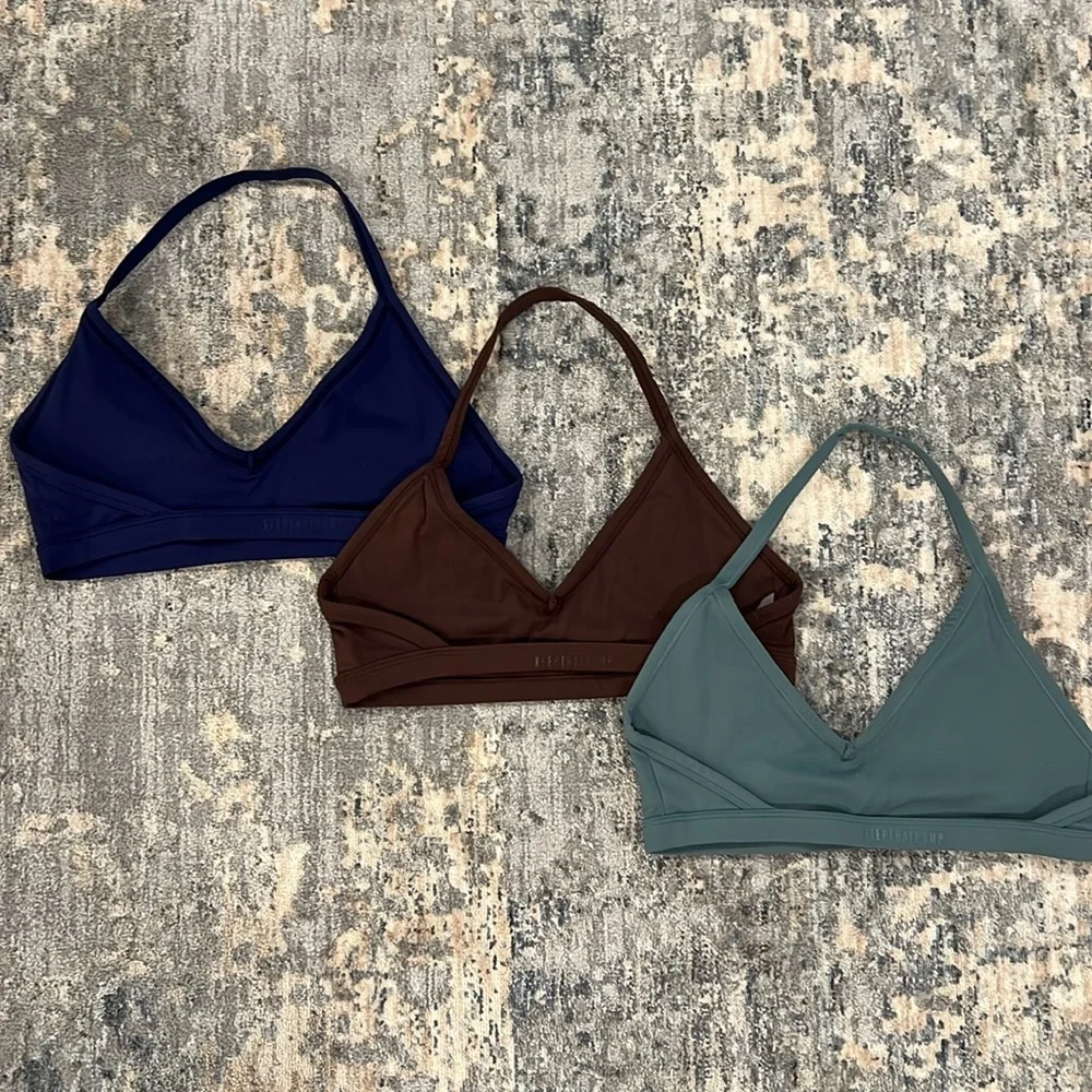 Keep That Pump sports bras - Picture 2 of 8